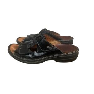 Finn Comfort Pattaya Black Patent Leather Sandals. Size 38